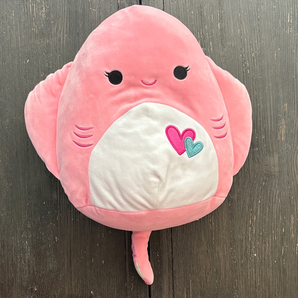 Saxa 12 inch pink Squishmallow Stingray stuffie